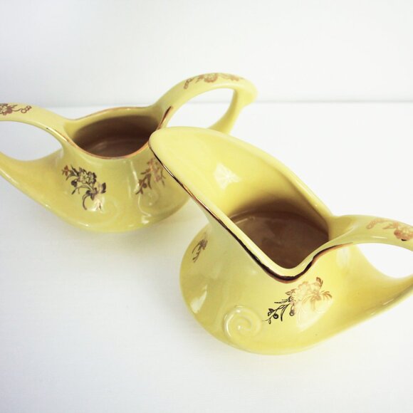 Aladdin Teapot, Pale Yellow and Gold Tea Set, Sugar Bowl and Creamer - Picture 10 of 13